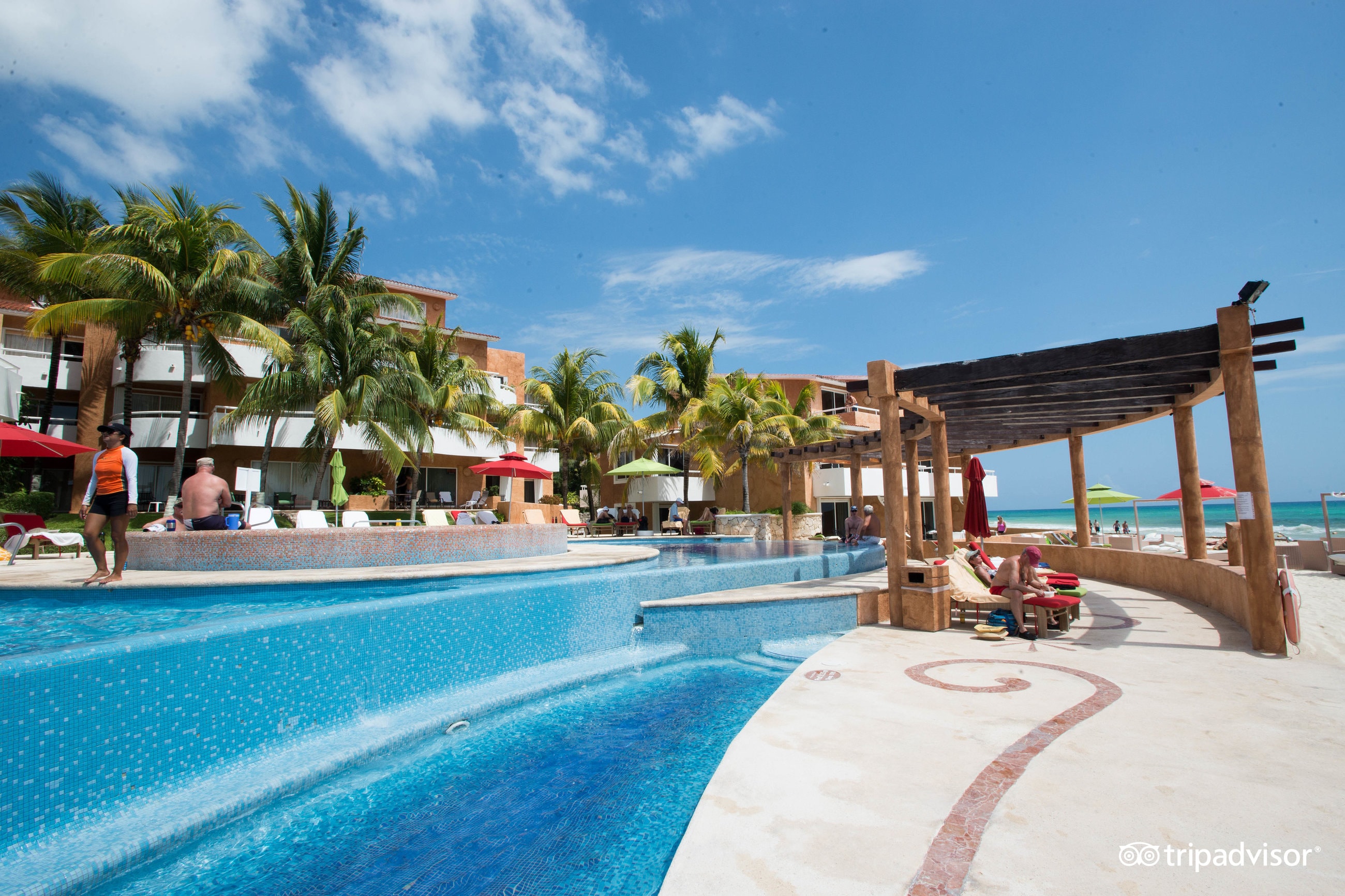 The Pool at the Sunset Fishermen Spa & Resort