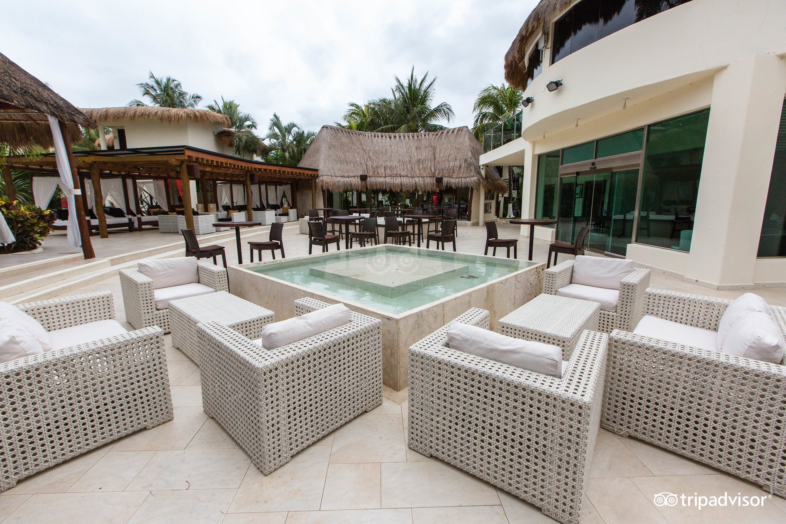 Melange bar at the Desire Riviera Maya Resort
