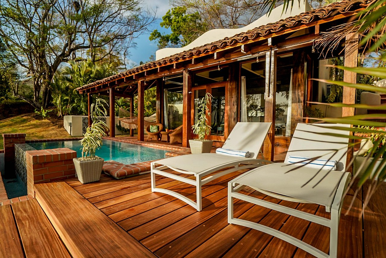 Sansara Surf & Yoga Resort (June-Sept All ages, Oct-May 14+)