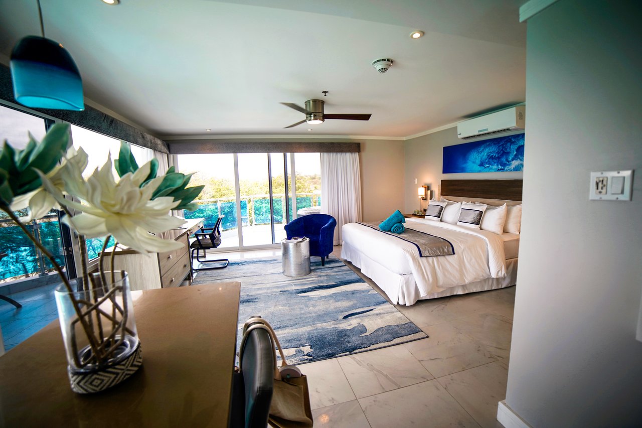 Ocean Front Grand 