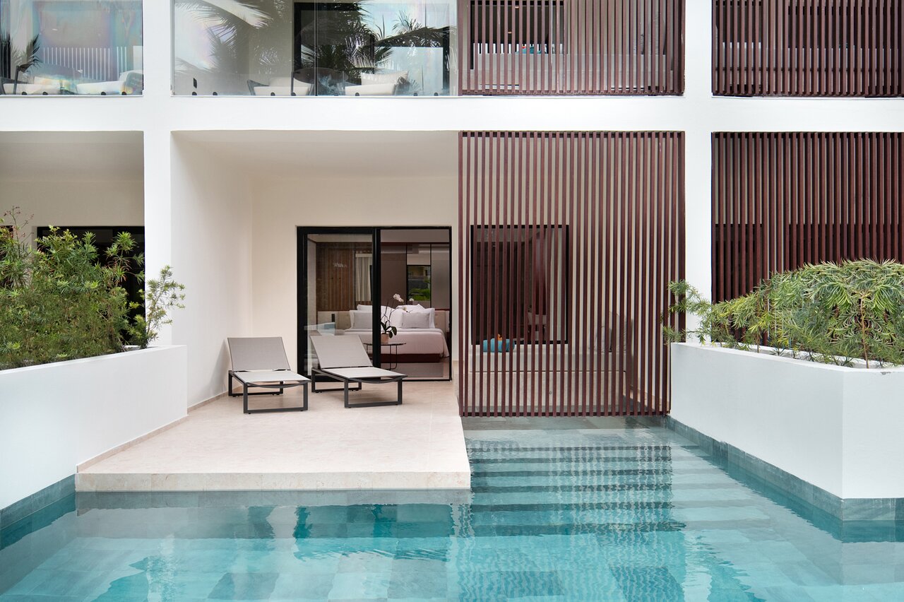 Aqua Swim up Pool