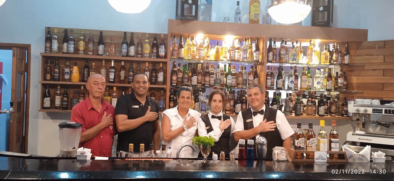 Staff Bar Cohiba