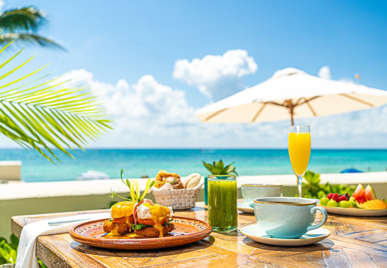 Las Olas Breakfast