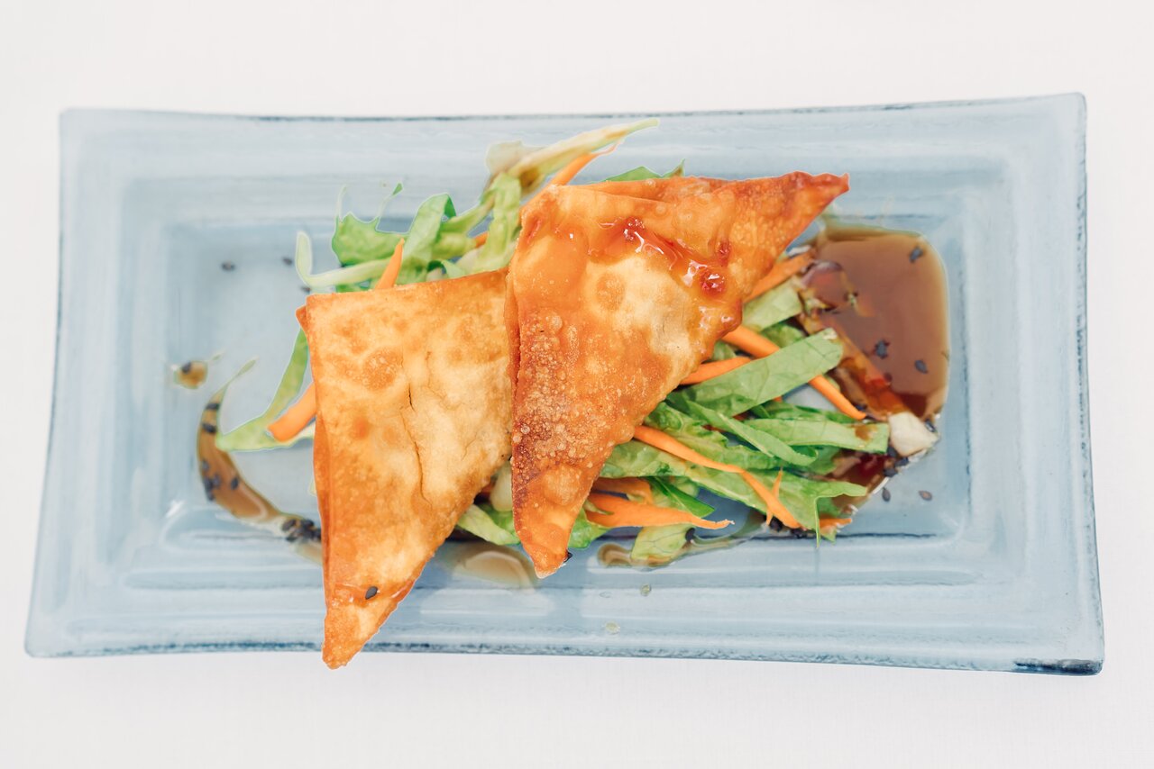Indulge in the Tropical Chic ambiance of our main restaurant created from our Farm to Table a La Carte meals of Breakfast, Lunch and dinner all served Al Fresco Style. The selection is a fusion of Caribbean and International cuisine.