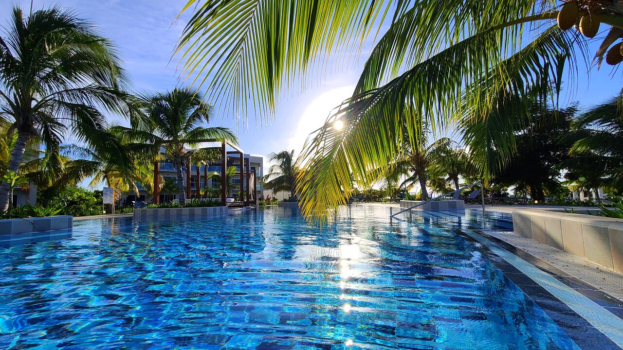 VIP Pool