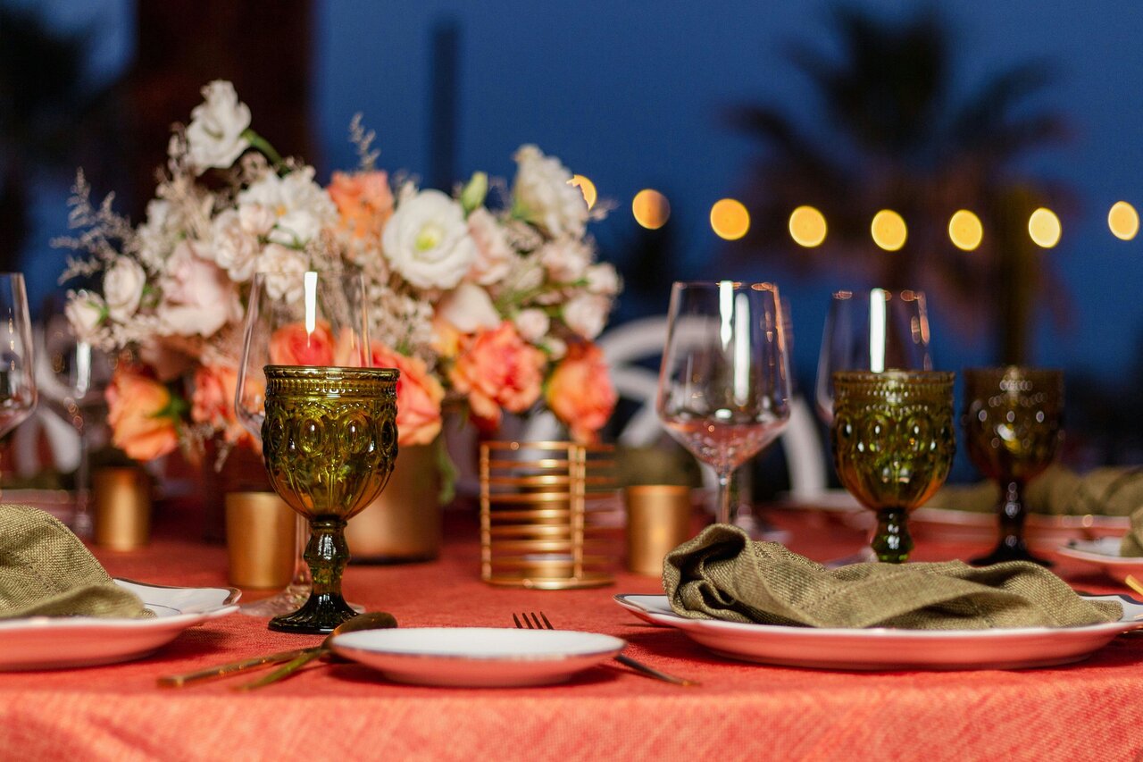 Perfect spaces and carefully selected details 