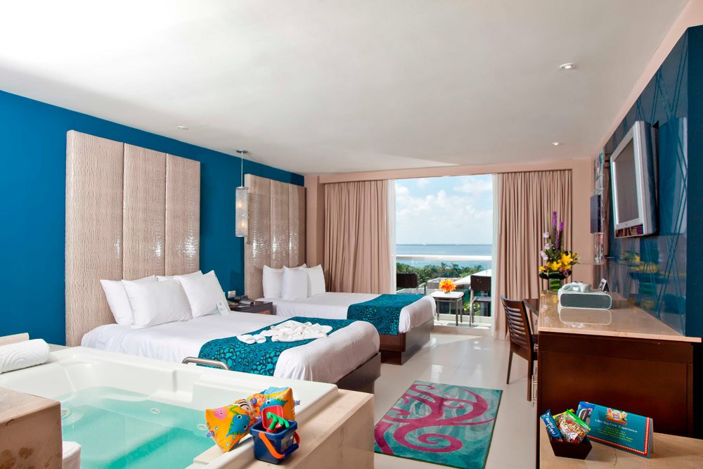 Deluxe Family Suite