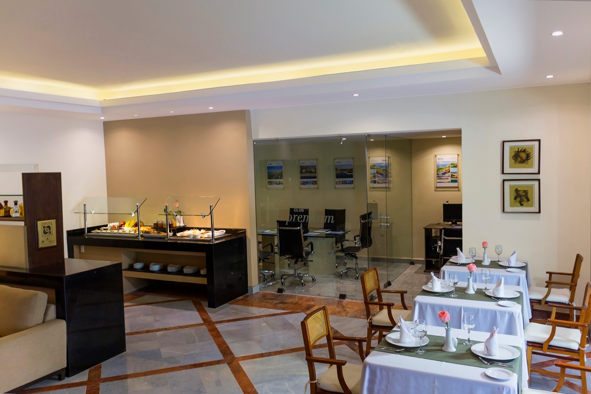 Sala Premium Level en Barcelo Huatulco, Oaxaca, México