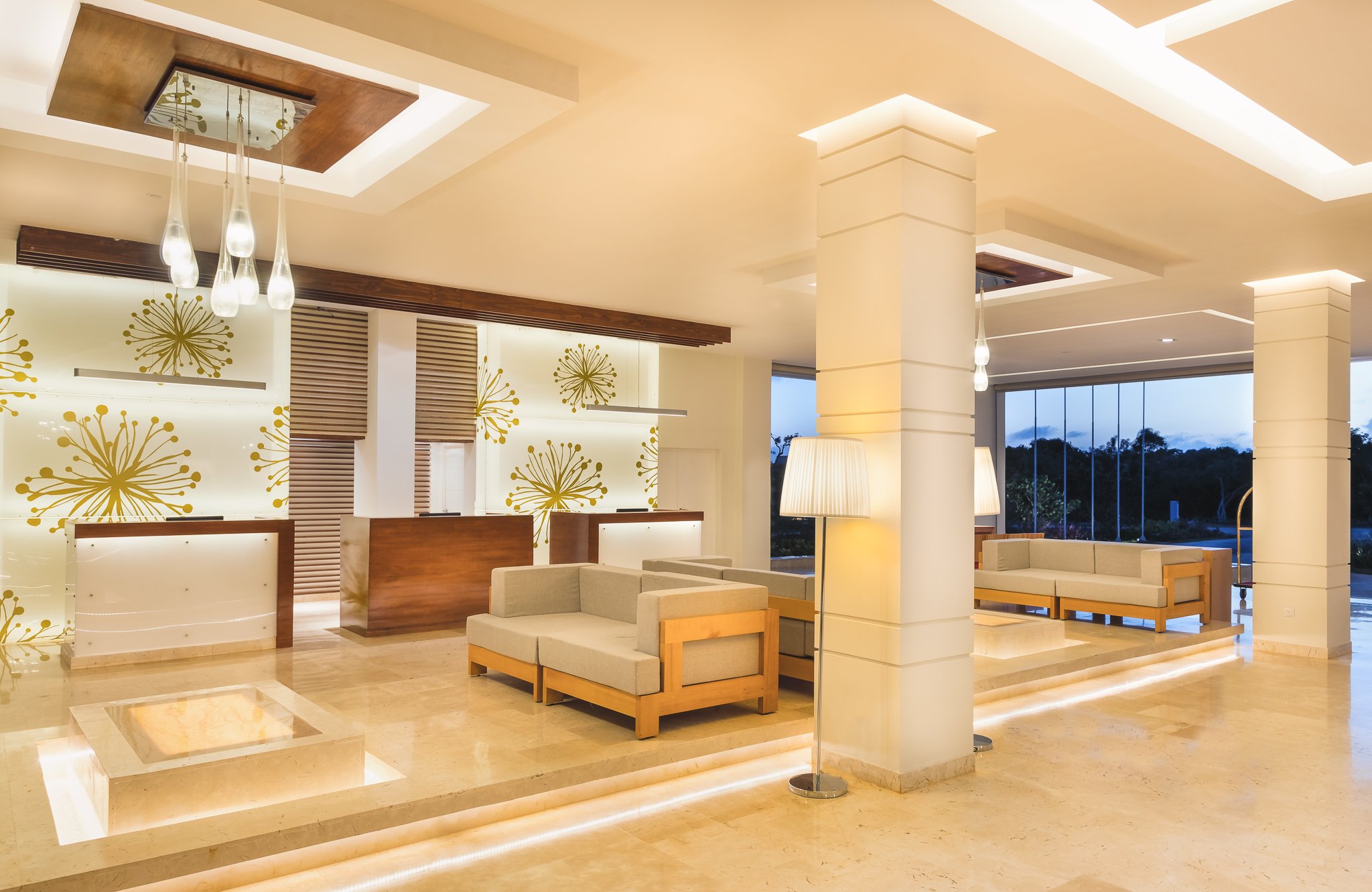 Main Lobby and Front Desk
