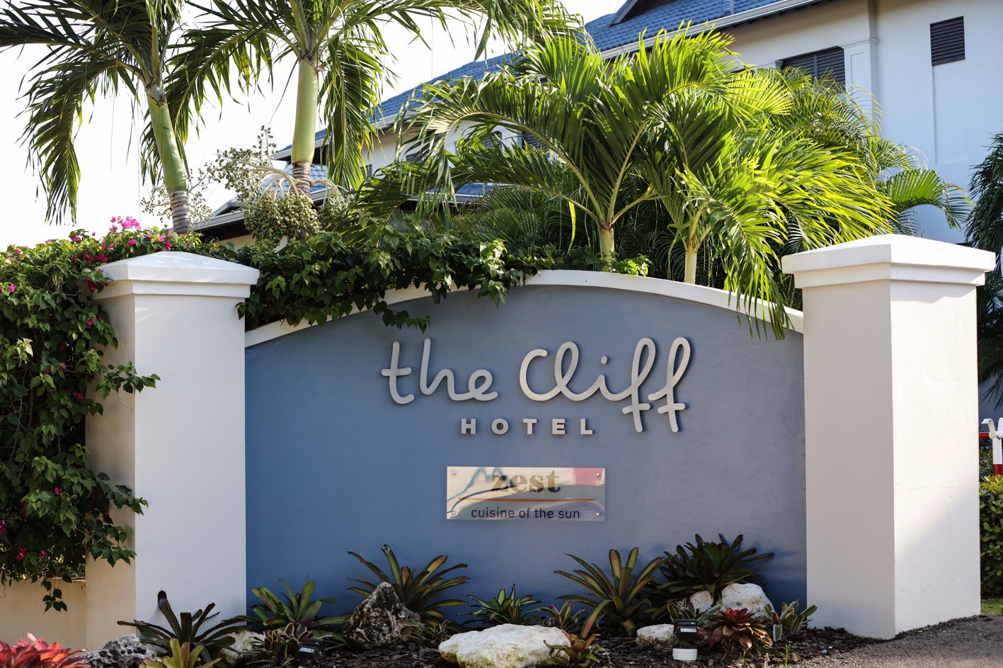 Entrance to Hotel 