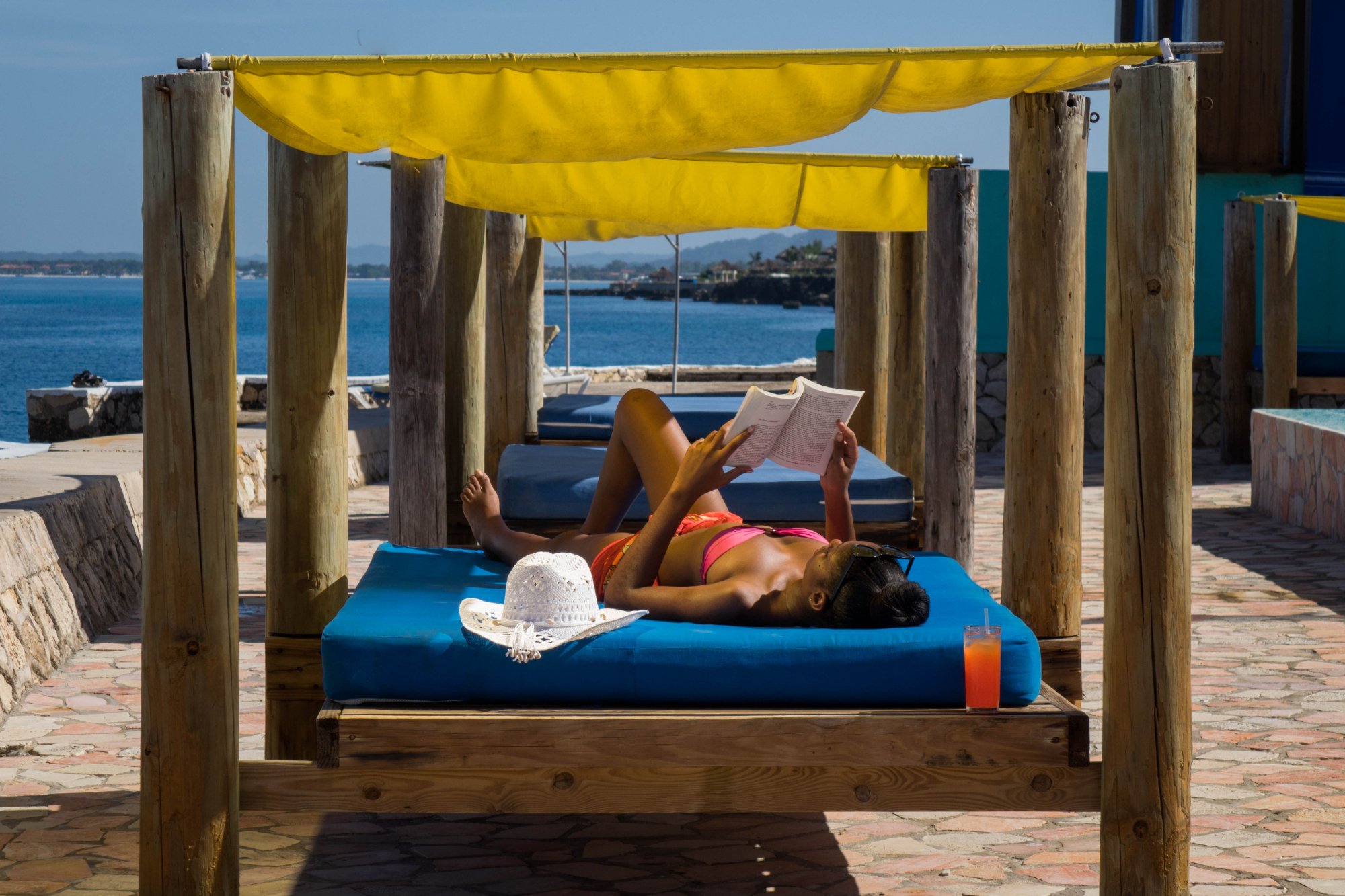 Sun bed