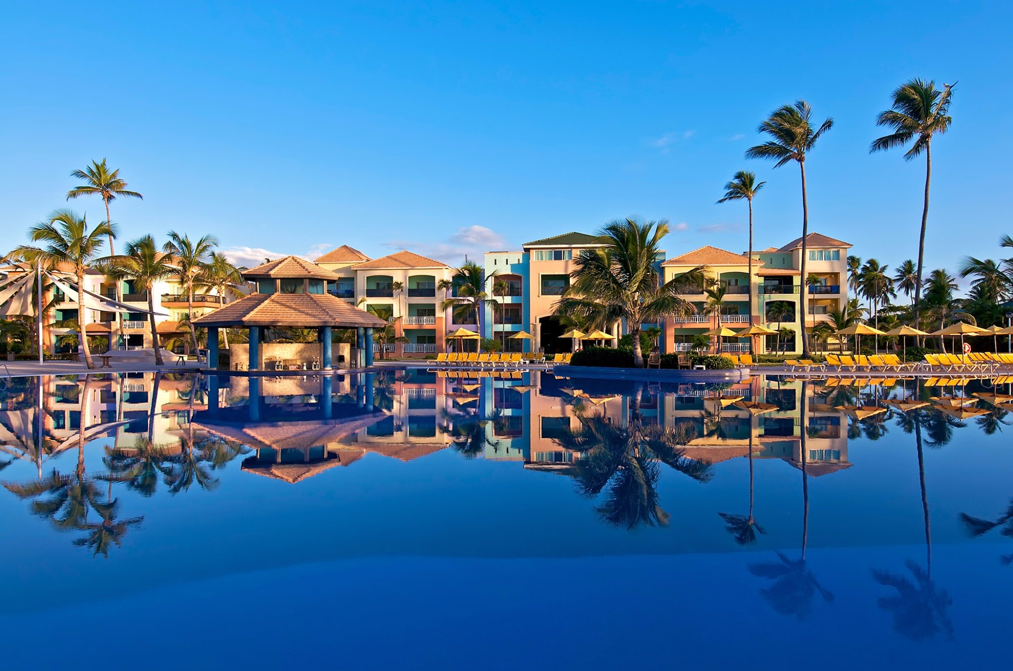 image of one of the quiet pool and the main building located close to the beach