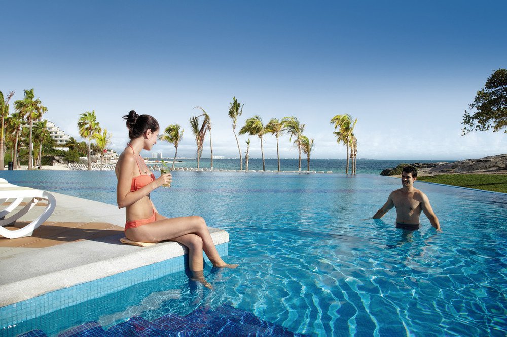 Pool area