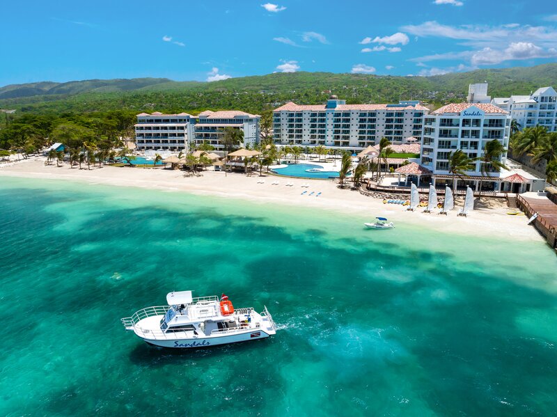 Sandals Dunn's River (Couples only)