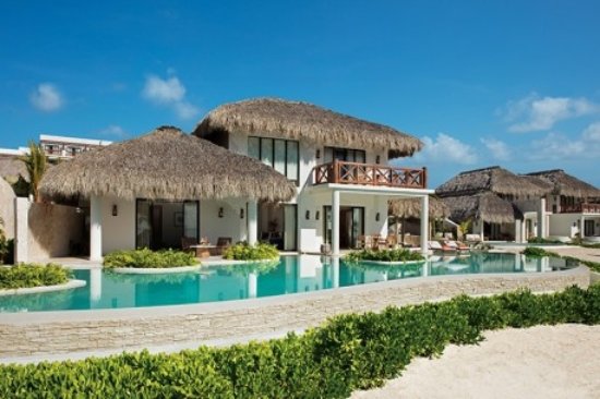 PC_Presidential_Bungalow_Panoramic