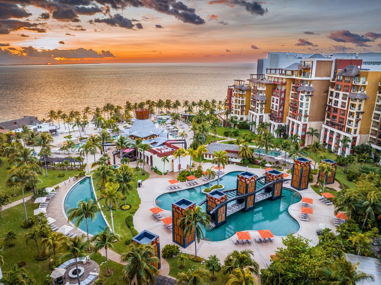 Sunrise at Villa del Palmar Cancun