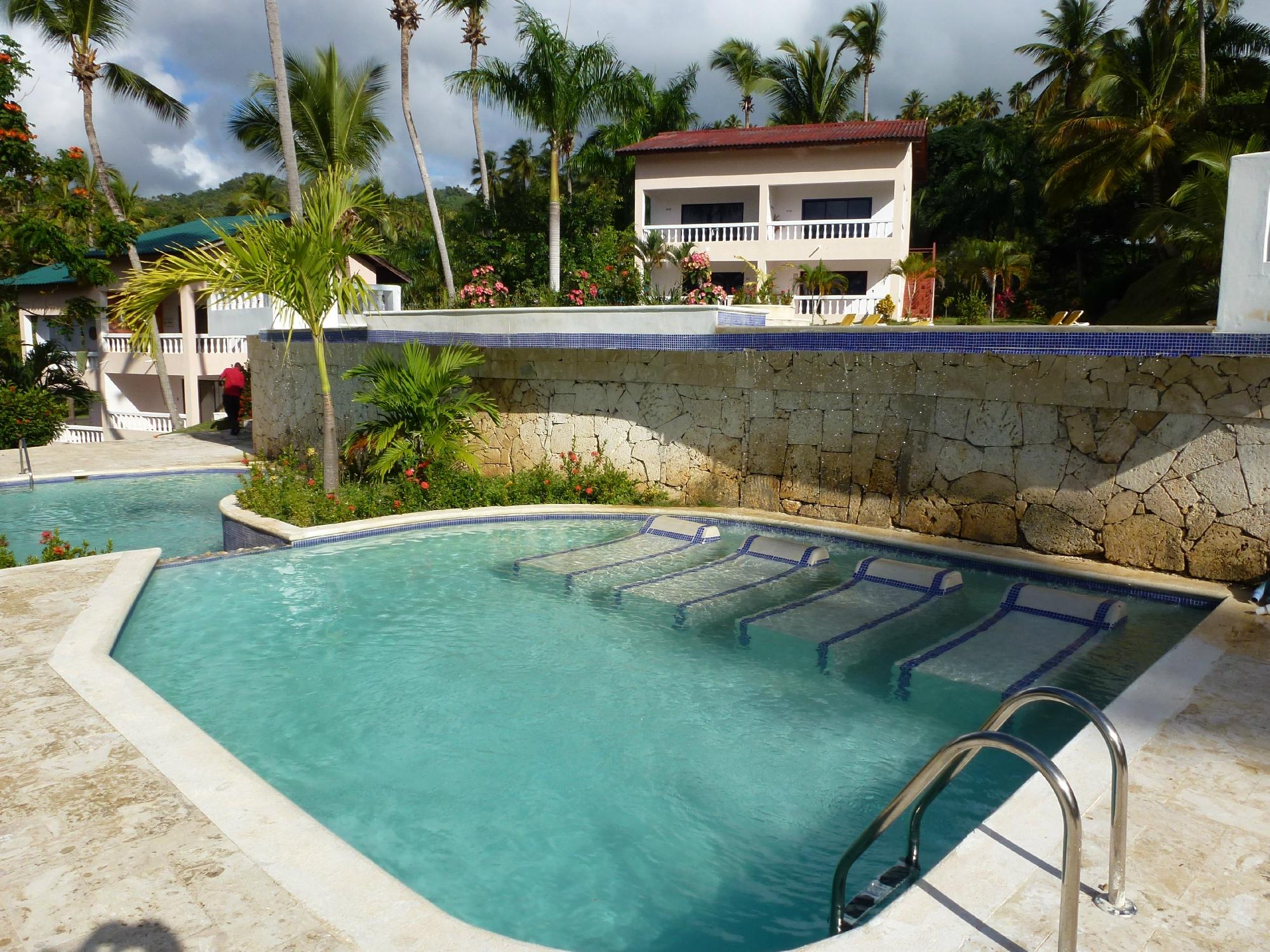                   Lower pool
                