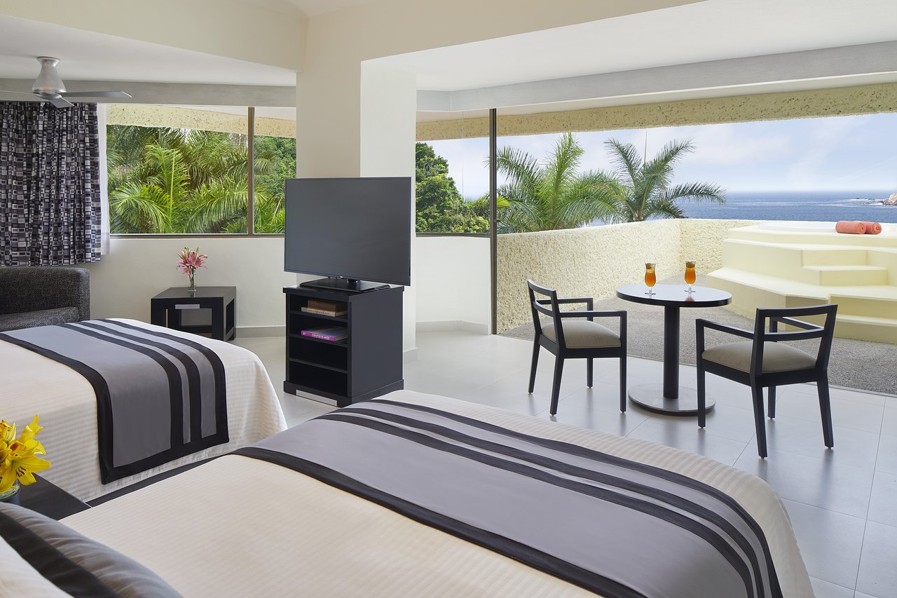 Preferred Club Junior Suite