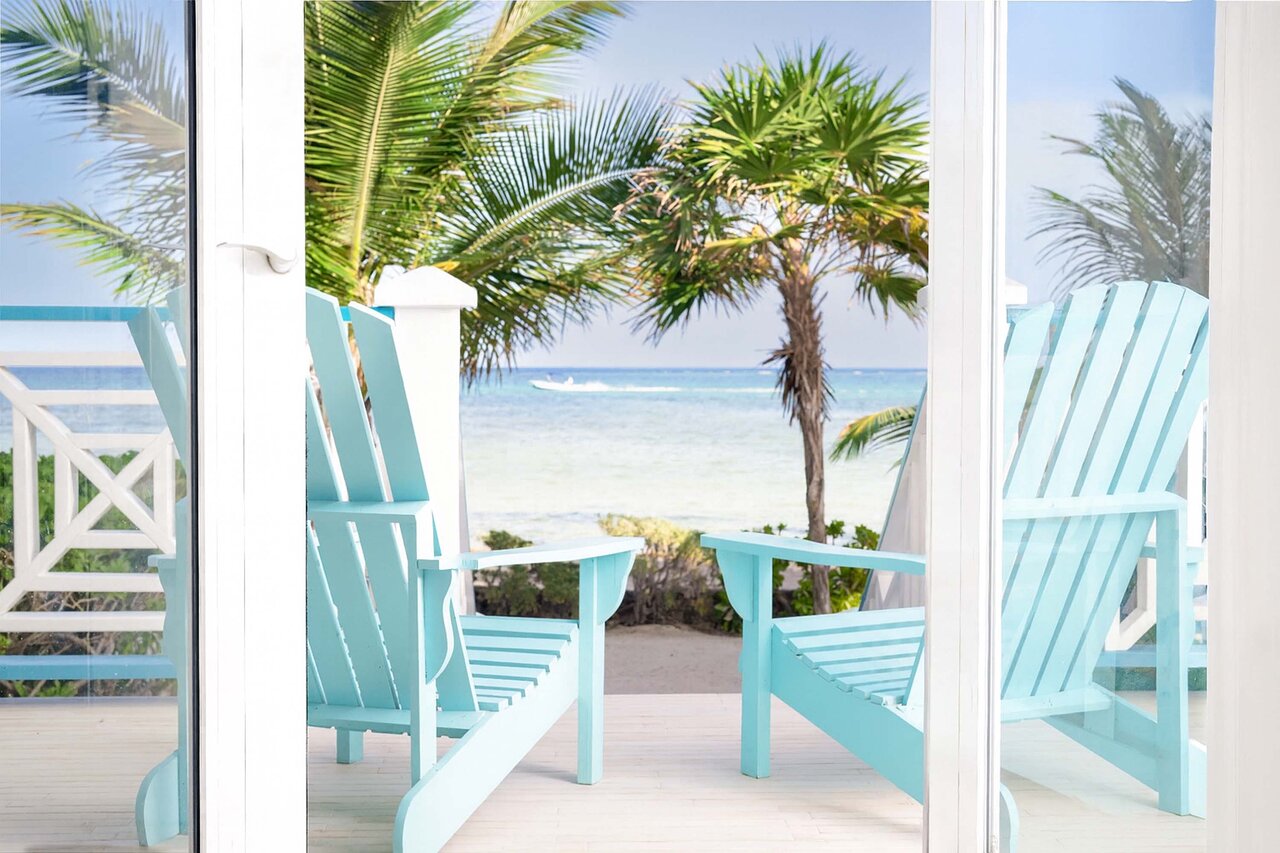 One-Bedroom Oceanfront Suite